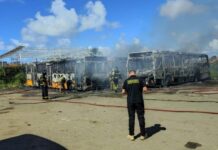 Secretária de Educação garante transporte escolar após incêndio